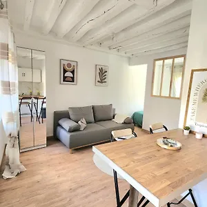 https://apt-studio-refait-a-neuf.fr-paris.fr